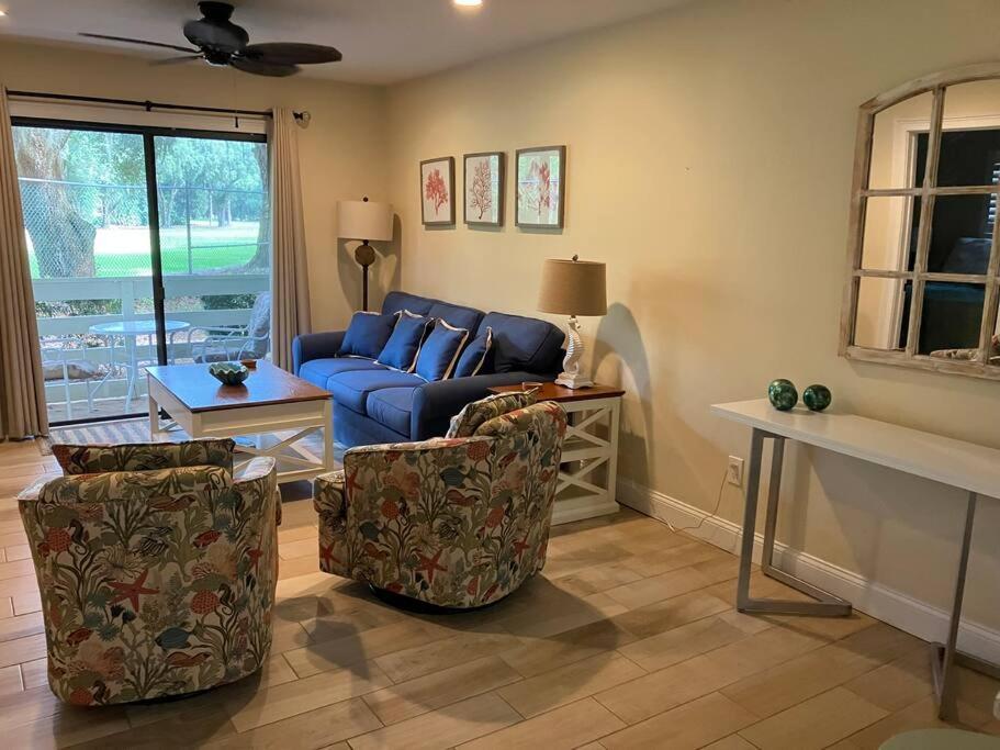 Cute 2 Bedroom, 2 Bath Condo At Folly Field Beach Hilton Head Island Exterior foto